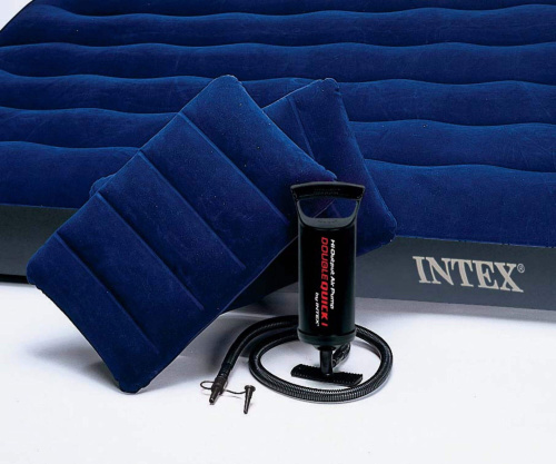 Надувной матрас Classic Downy Bed 152х203х22 см, с подушками и насосом (Intex 68765)